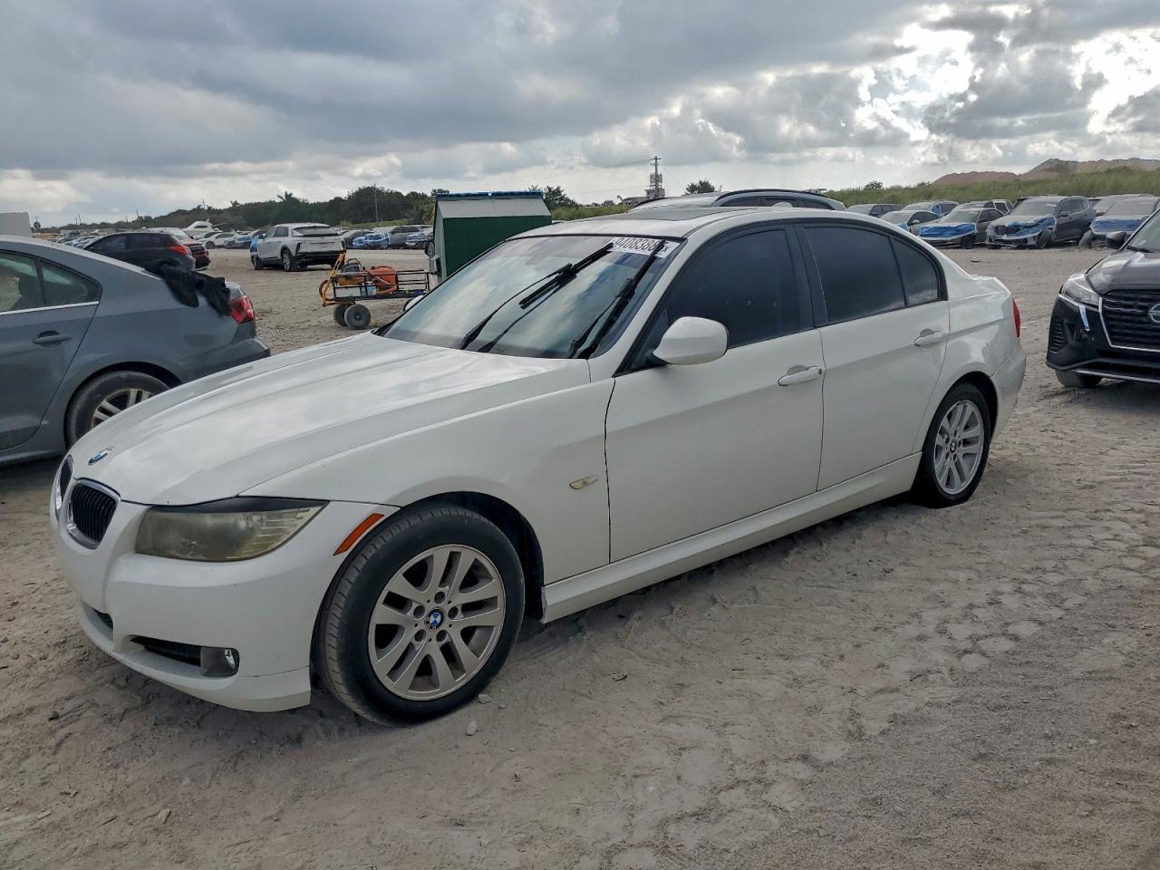 2011 BMW 3 SERIES