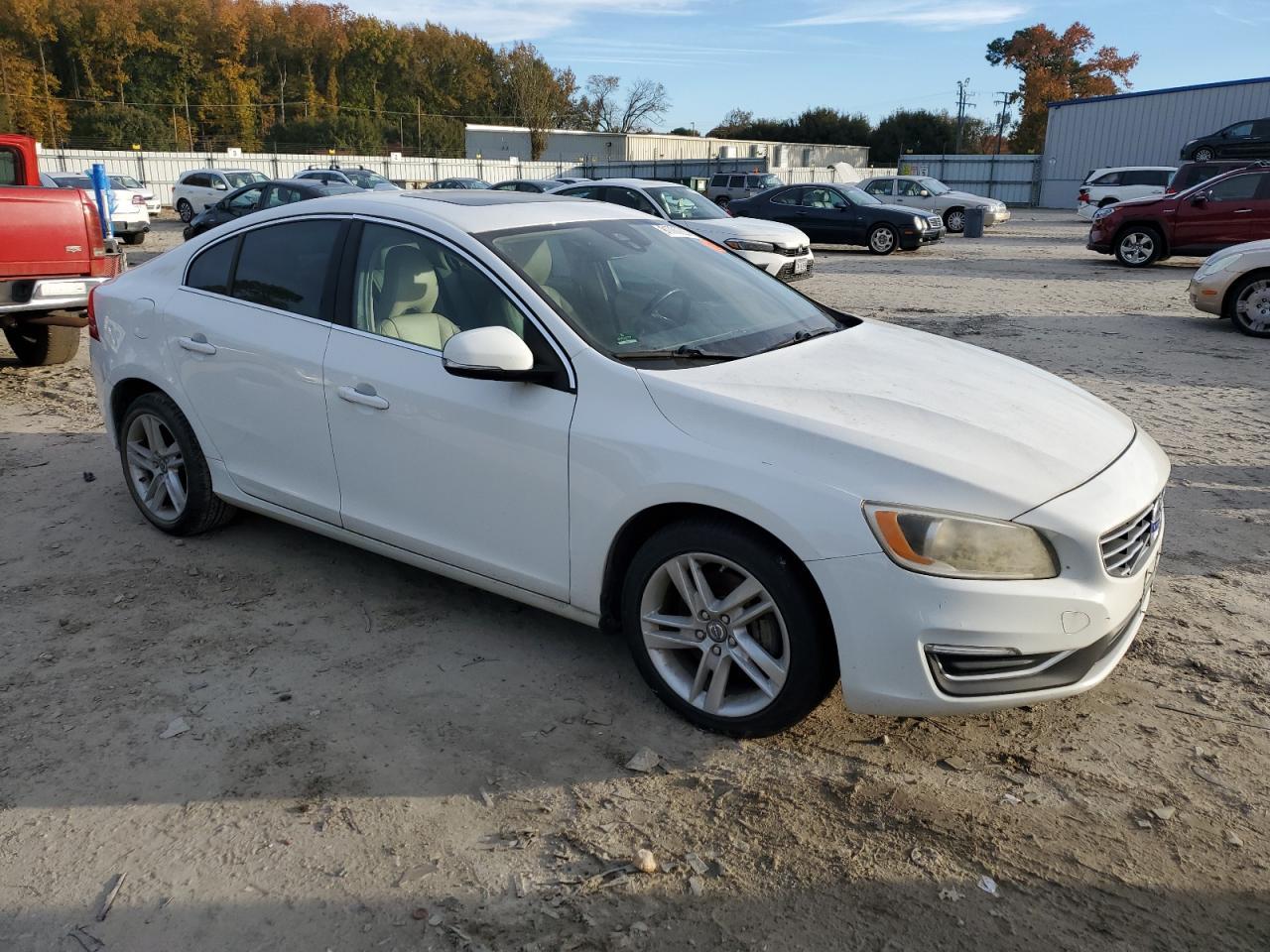 2014 VOLVO S60