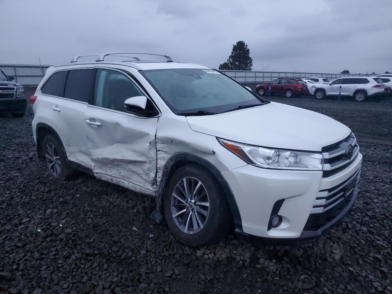 2019 TOYOTA HIGHLANDER