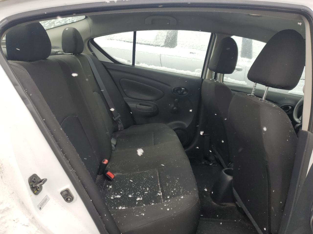 2018 NISSAN VERSA