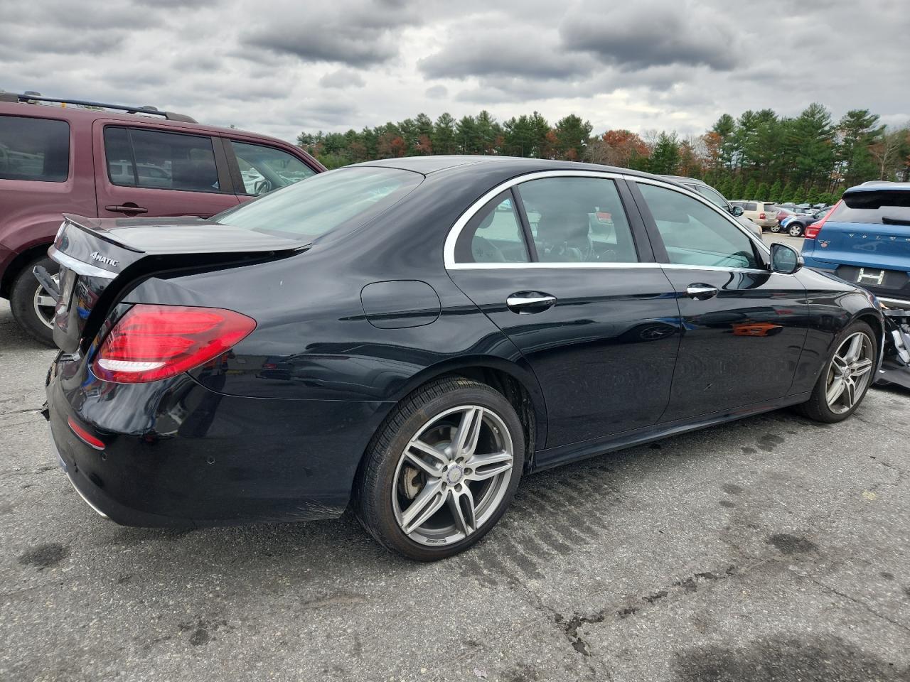 2017 MERCEDES-BENZ E-Class