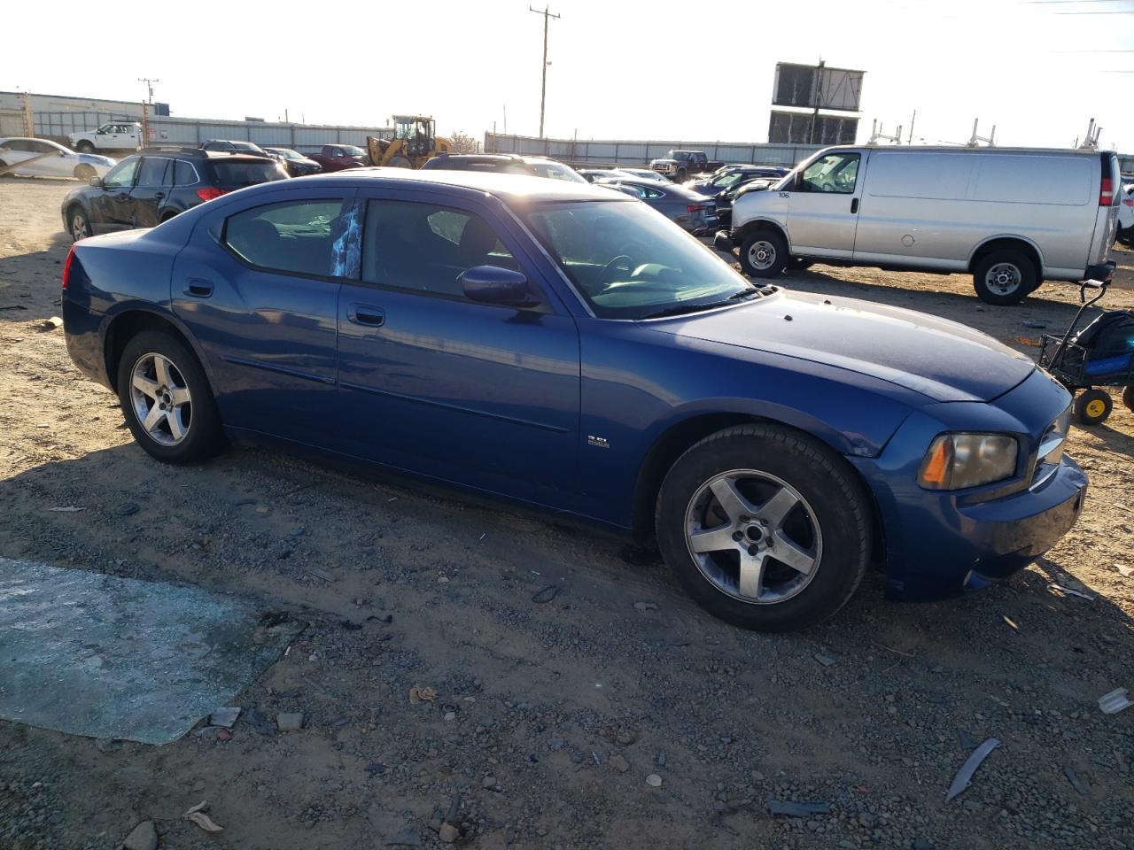 2010 DODGE CHARGER