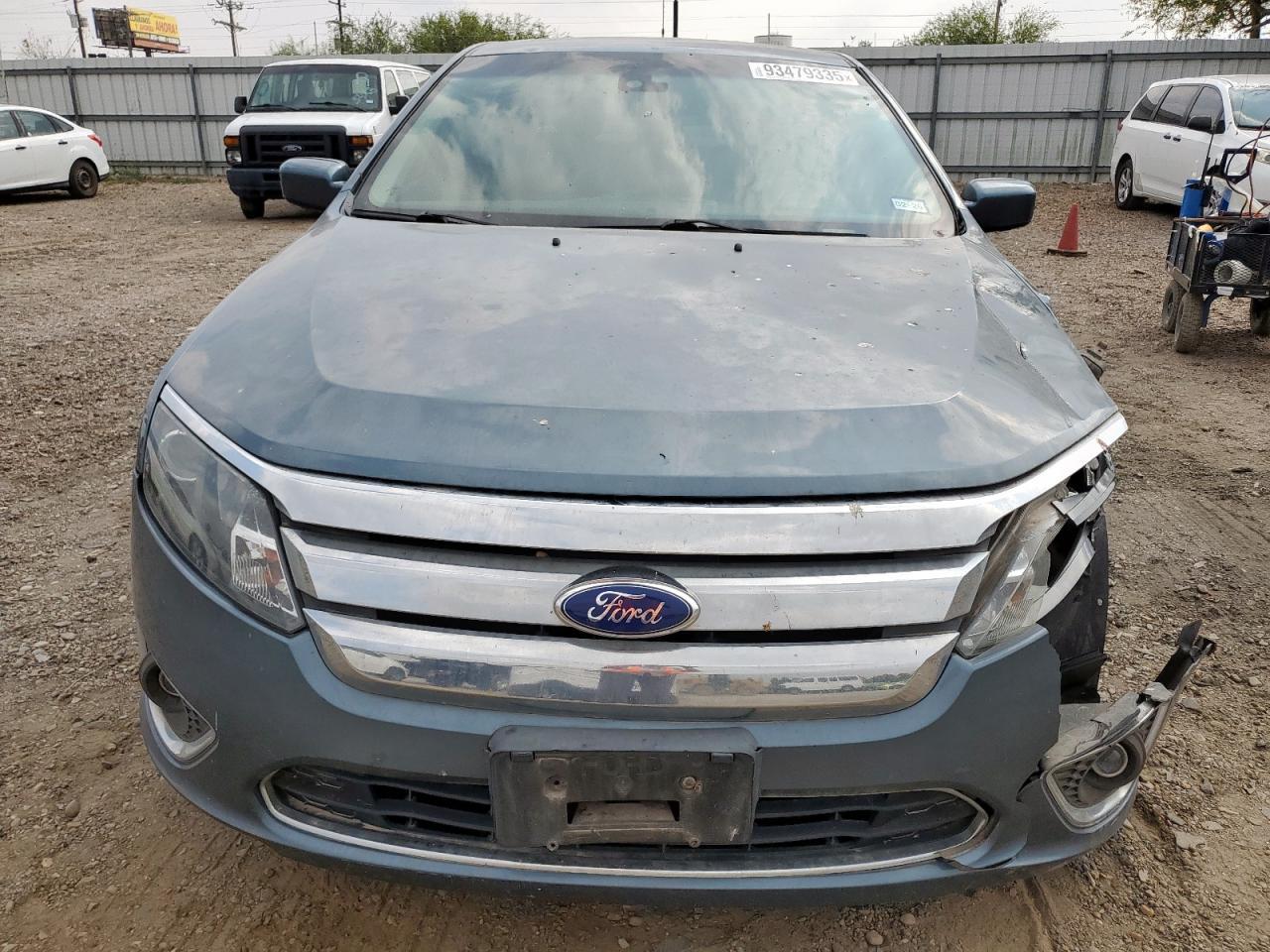 2011 FORD FUSION