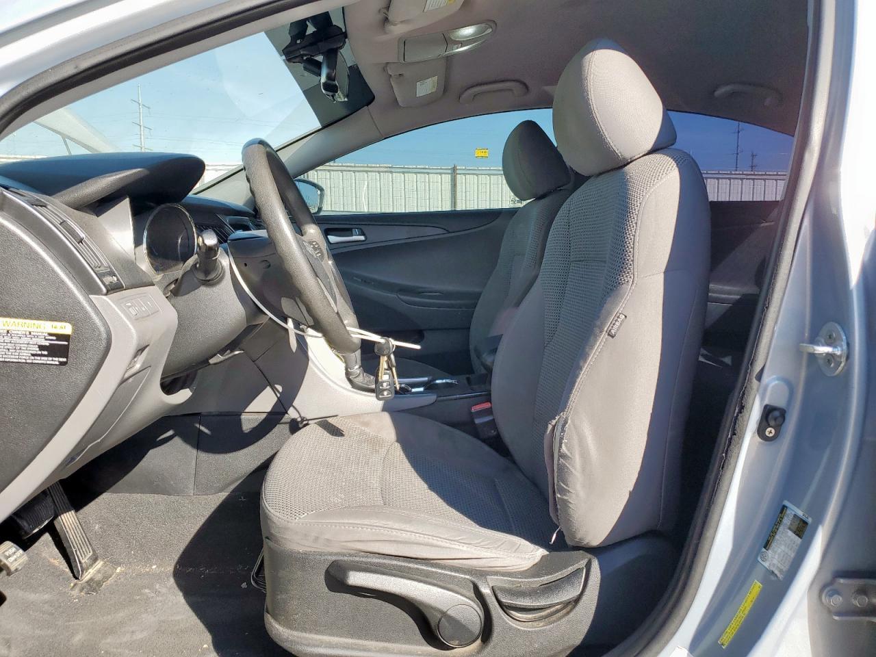 2012 HYUNDAI SONATA
