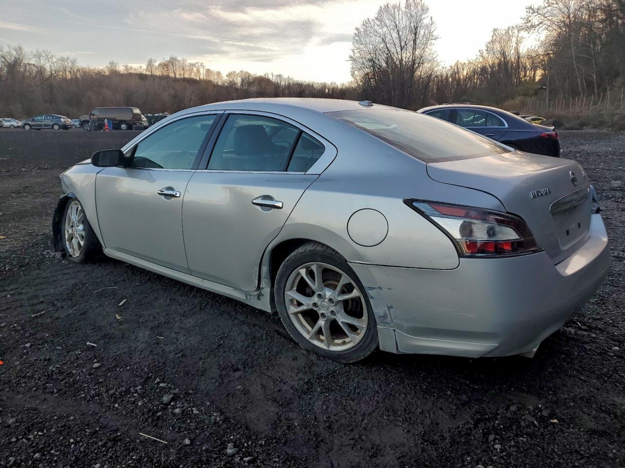2013 NISSAN Maxima
