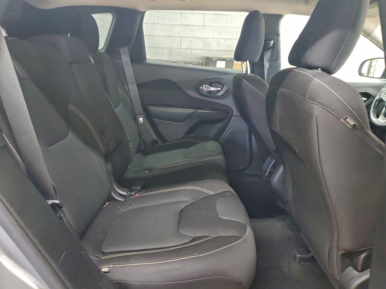 2015 JEEP CHEROKEE