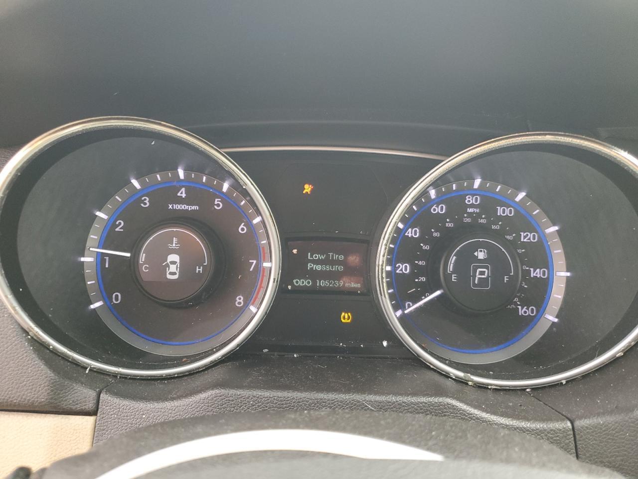 2012 HYUNDAI SONATA