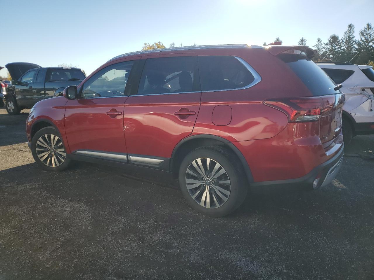 2019 MITSUBISHI outlander