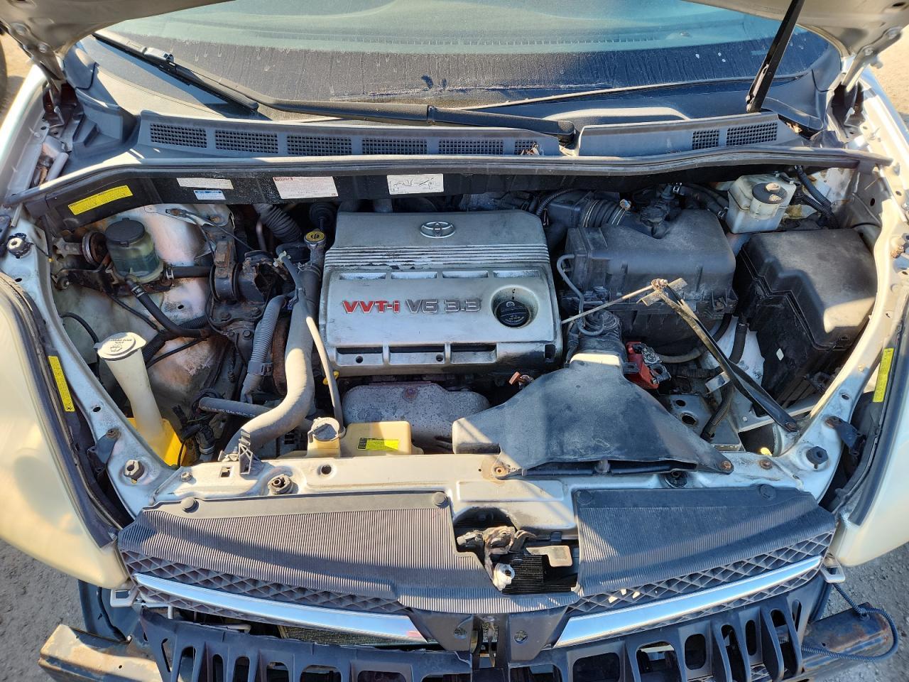 2004 TOYOTA SIENNA