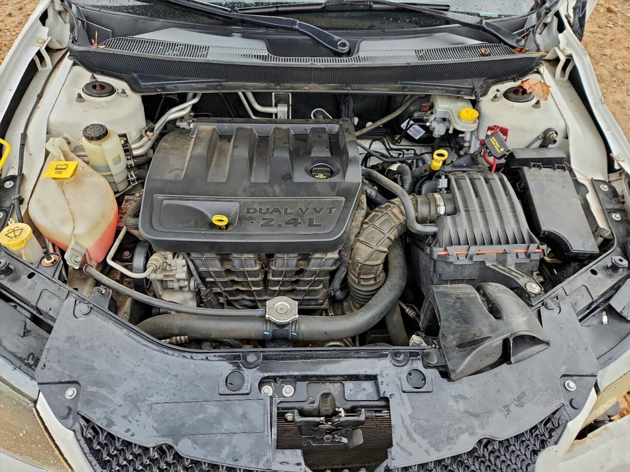 2010 CHRYSLER Sebring