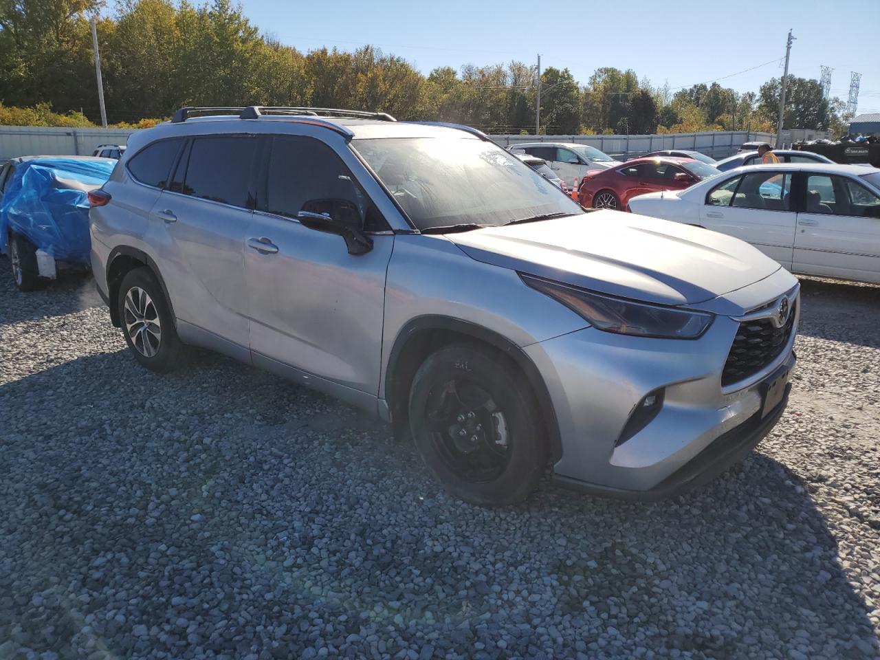 2022 TOYOTA HIGHLANDER