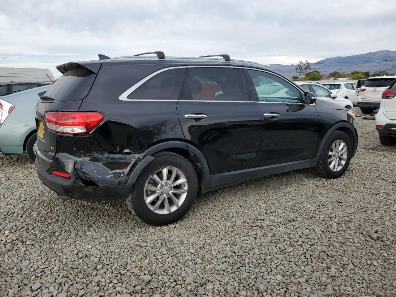 2016 KIA SORENTO