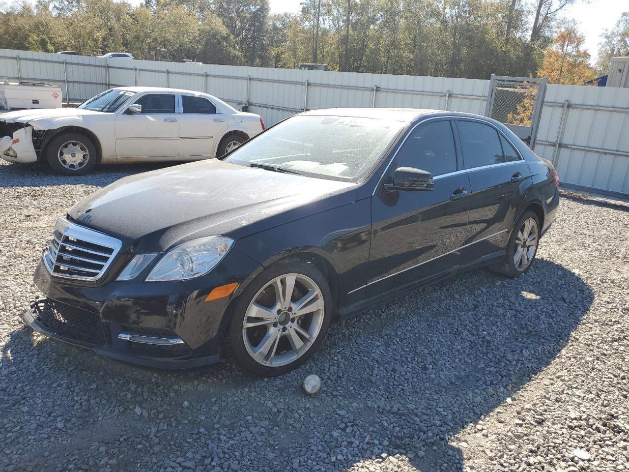 2013 MERCEDES-BENZ E-Class