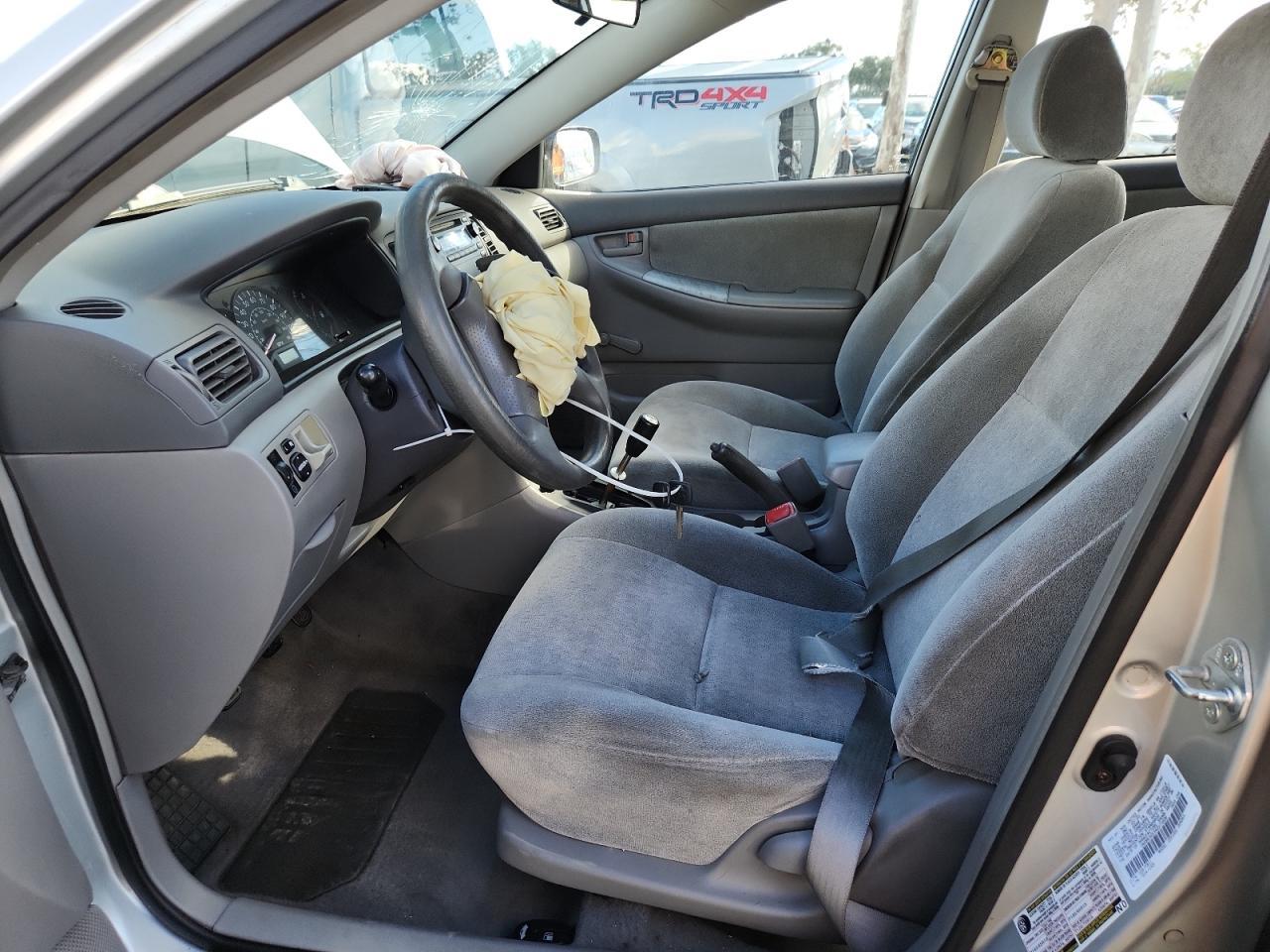2004 TOYOTA COROLLA