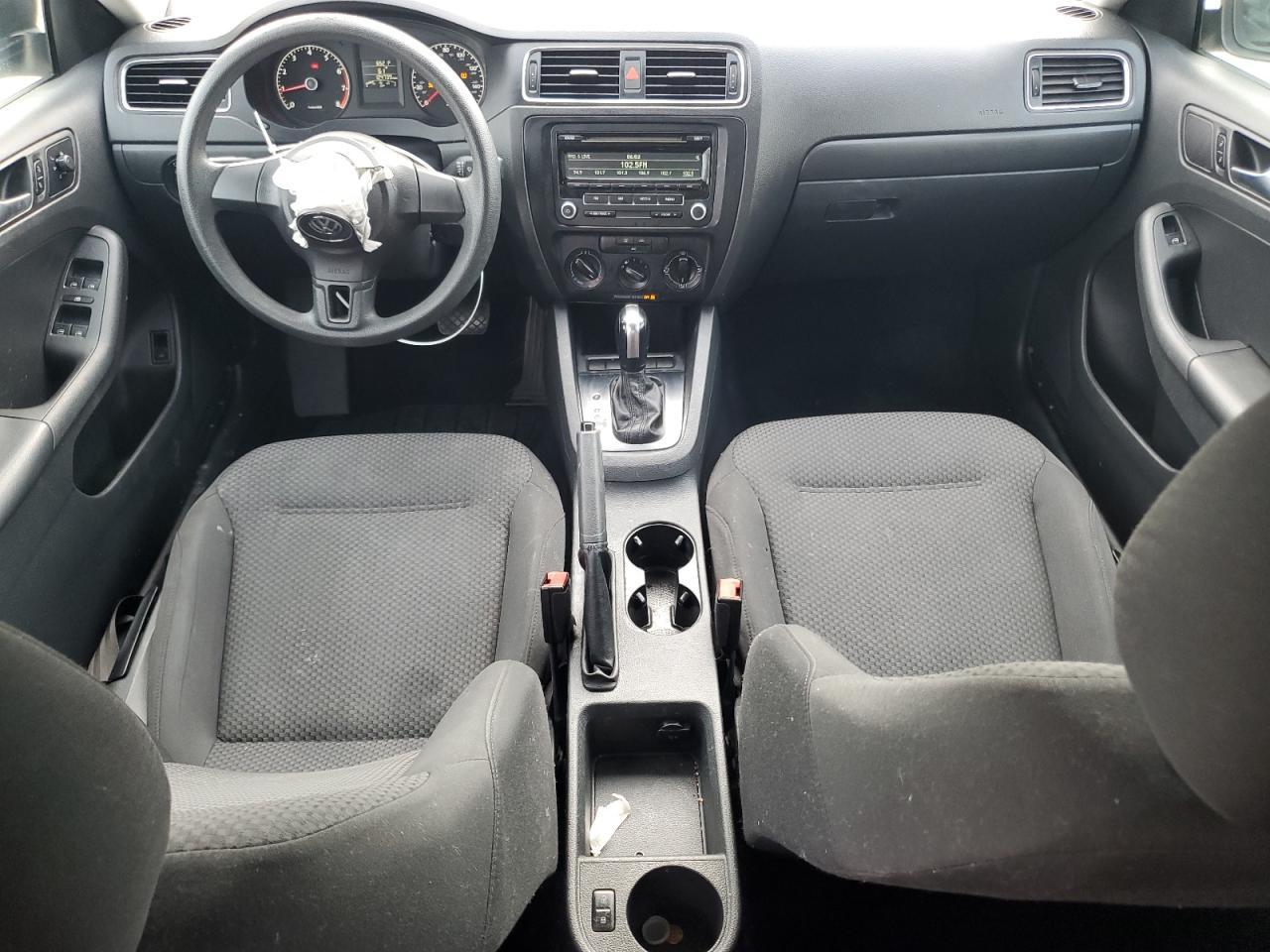 2013 VOLKSWAGEN JETTA