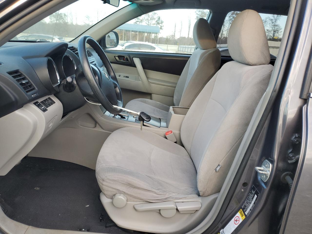 2012 TOYOTA HIGHLANDER