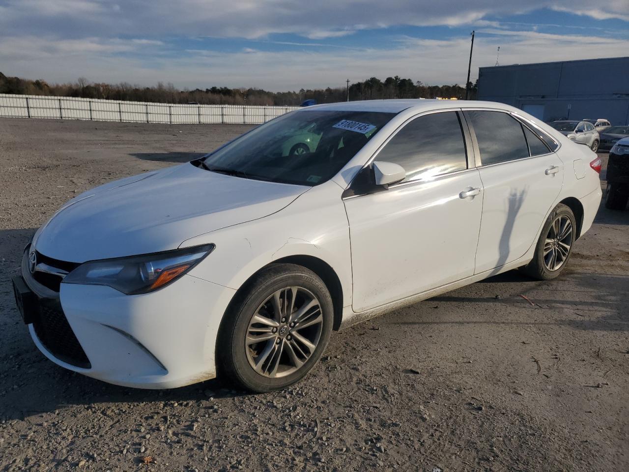 2017 TOYOTA CAMRY