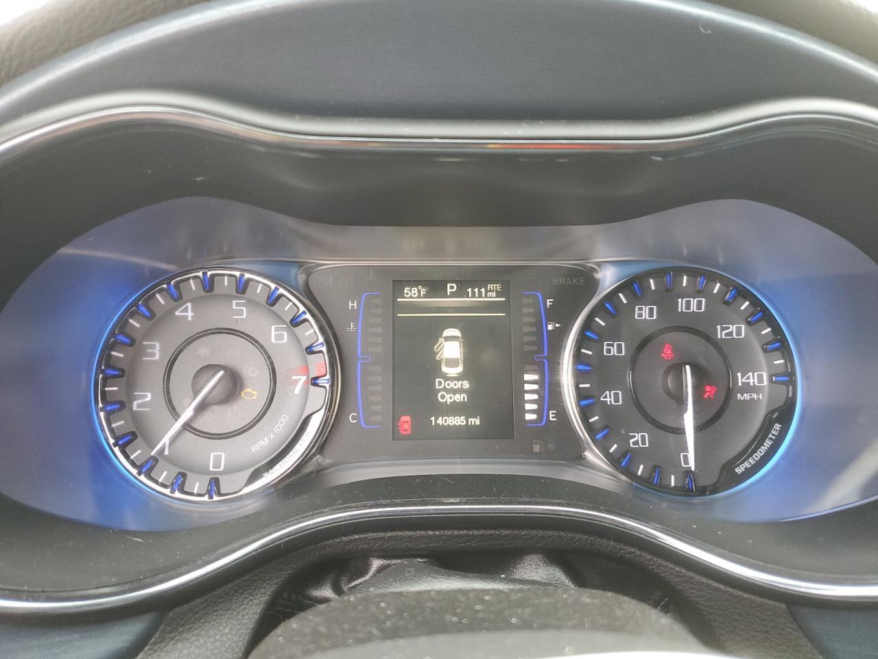2015 CHRYSLER 200