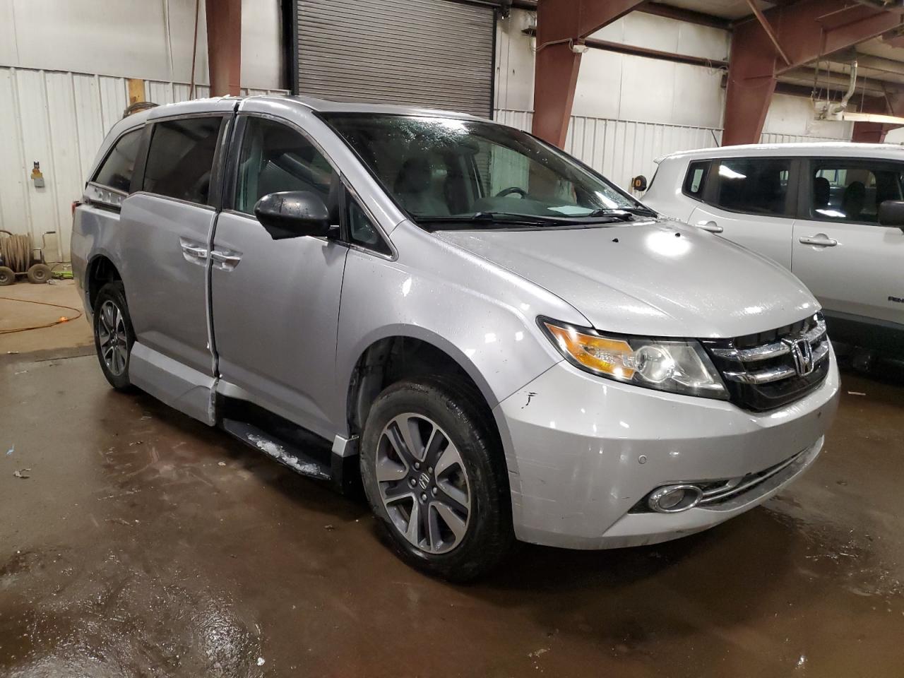 2015 HONDA ODYSSEY