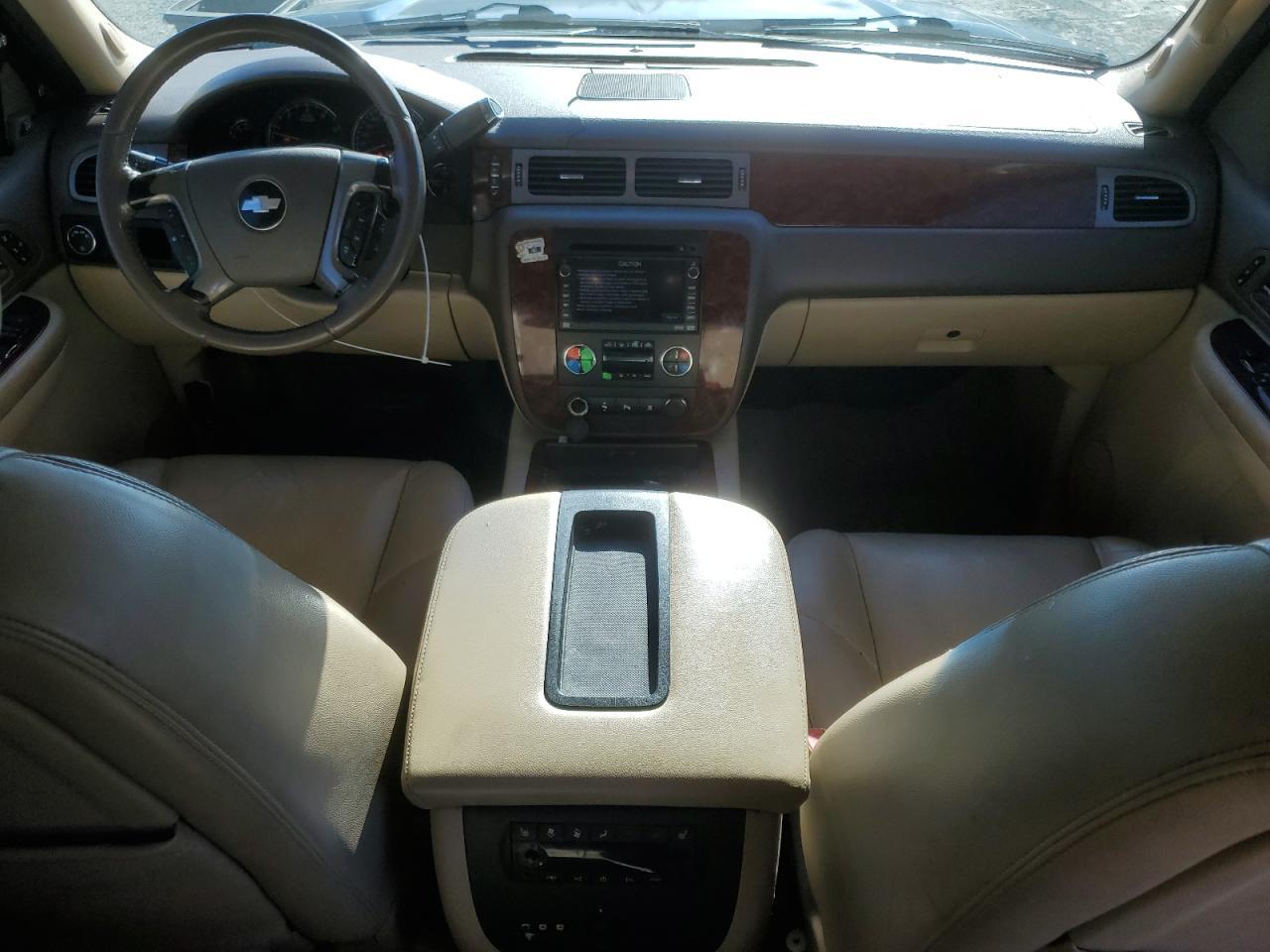 2009 CHEVROLET Suburban