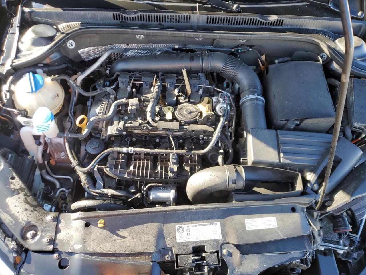 2016 VOLKSWAGEN JETTA