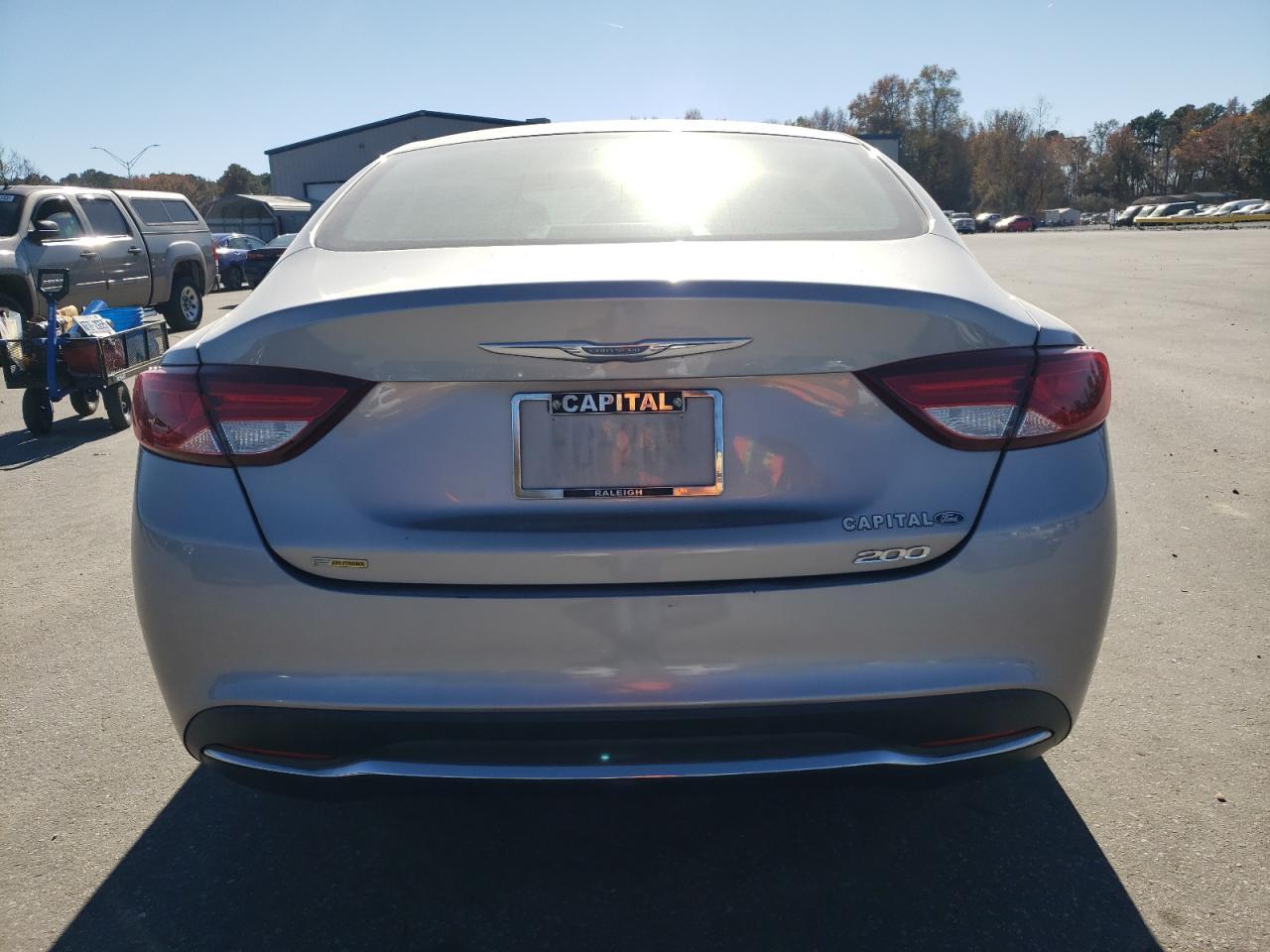 2015 CHRYSLER 200