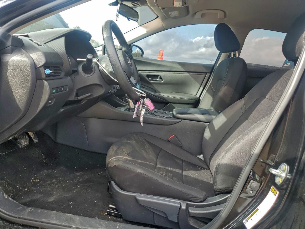 2024 NISSAN SENTRA