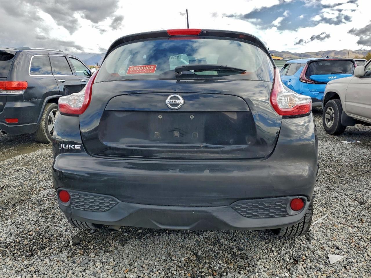 2017 NISSAN Juke