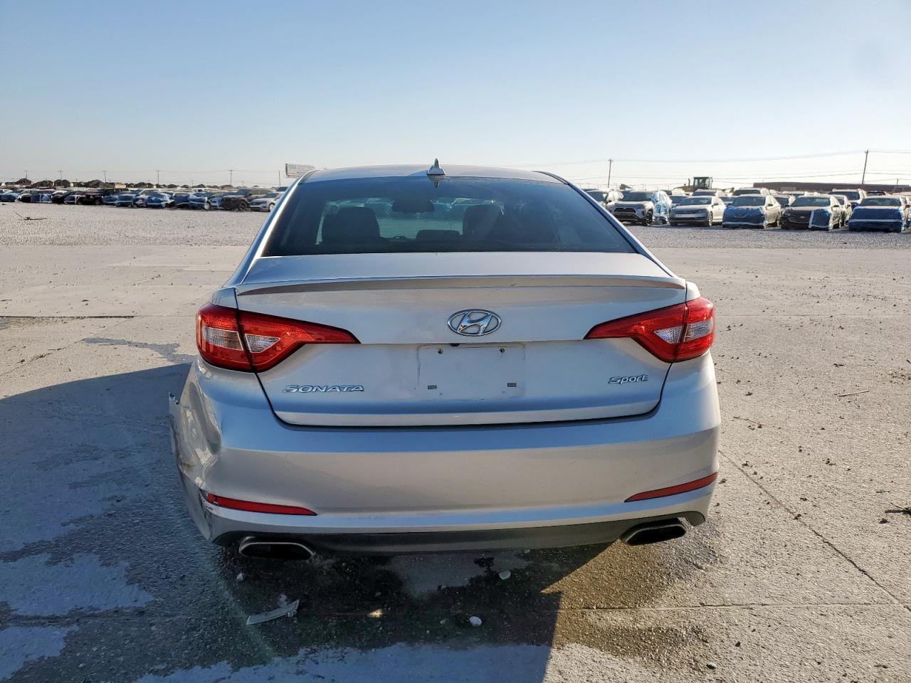 2016 HYUNDAI SONATA