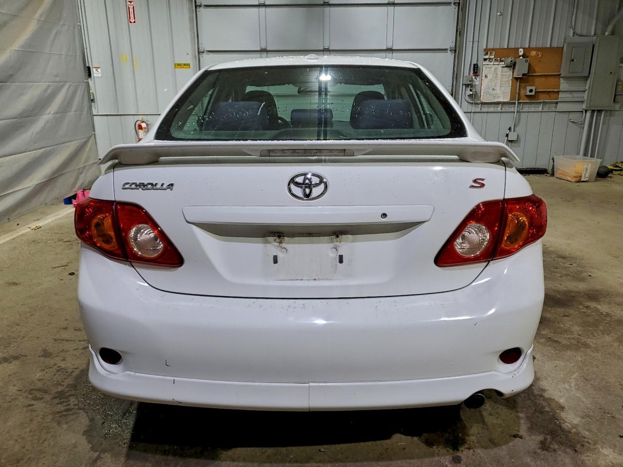 2010 TOYOTA COROLLA