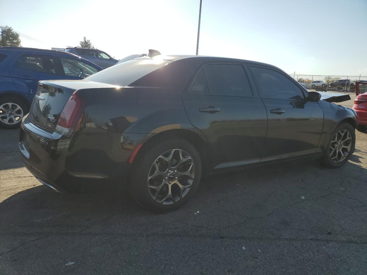 2016 CHRYSLER 300