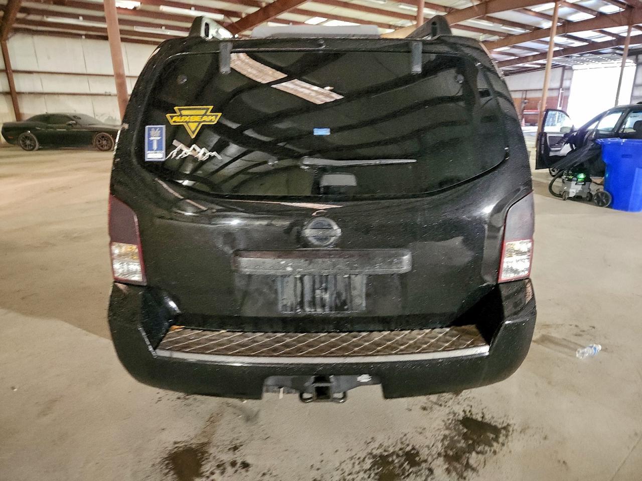 2010 NISSAN PATHFINDER