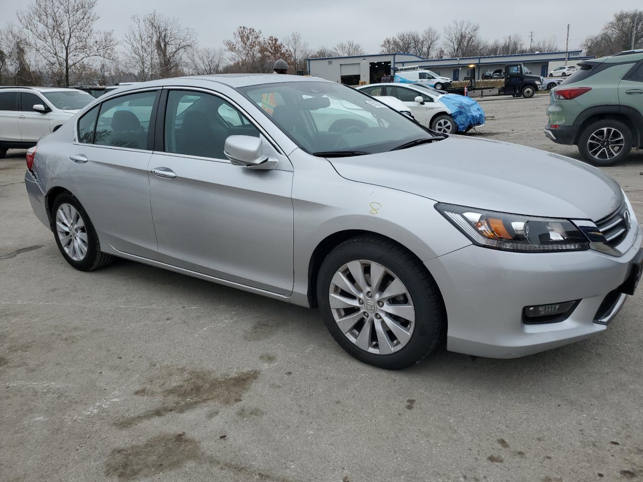2015 HONDA ACCORD