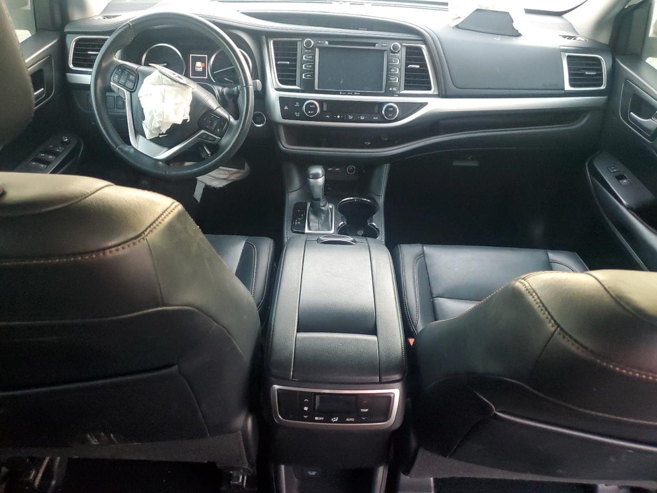 2019 TOYOTA HIGHLANDER