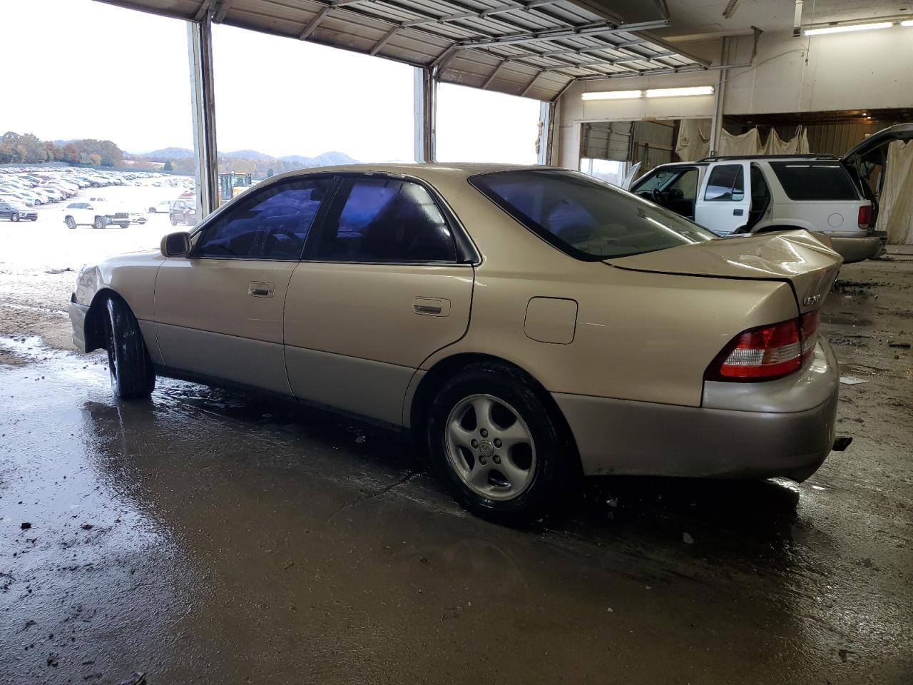 2000 LEXUS Es 300
