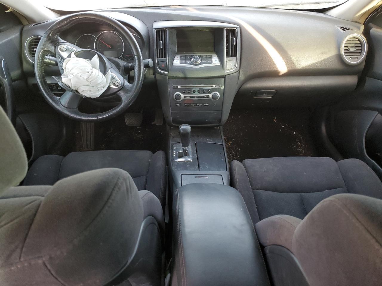 2013 NISSAN Maxima