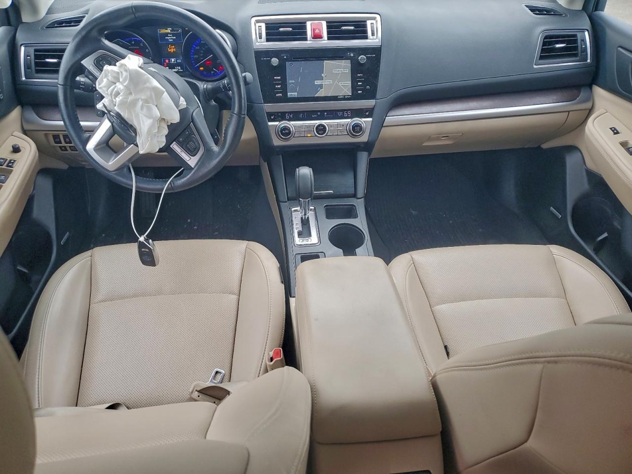 2015 SUBARU Outback