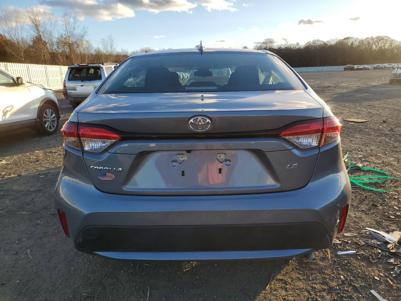 2021 TOYOTA COROLLA