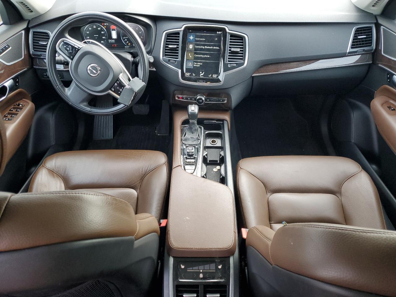 2019 VOLVO XC90