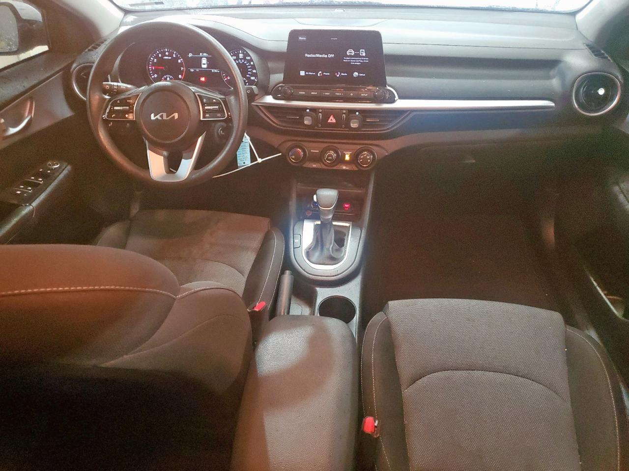 2024 KIA FORTE