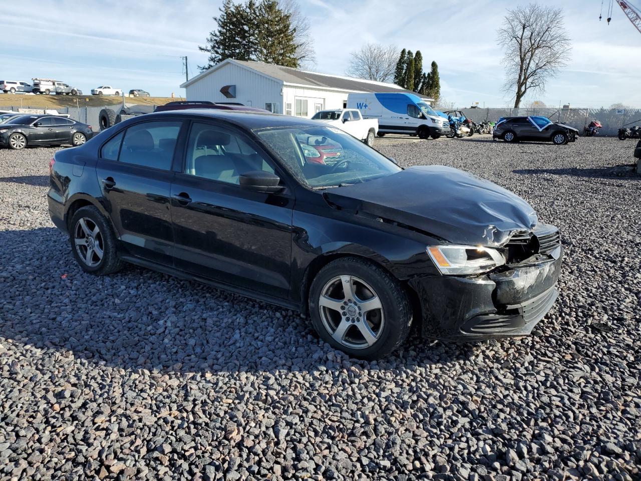 2013 VOLKSWAGEN JETTA