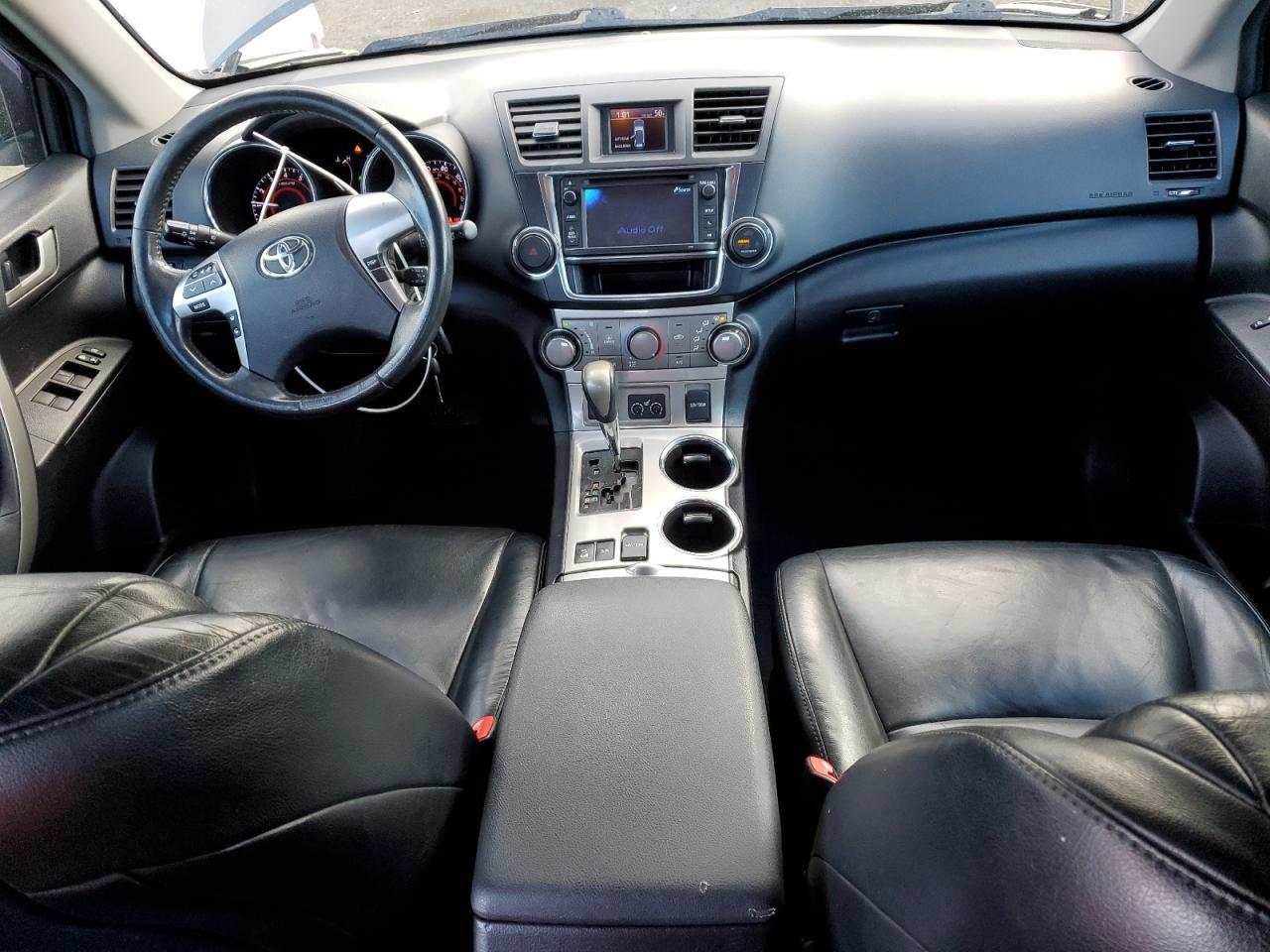 2013 TOYOTA HIGHLANDER