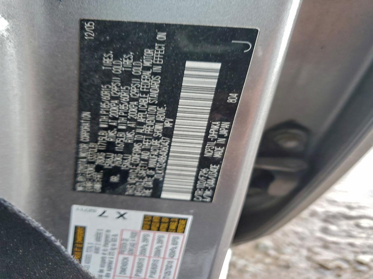 2006 TOYOTA SCION