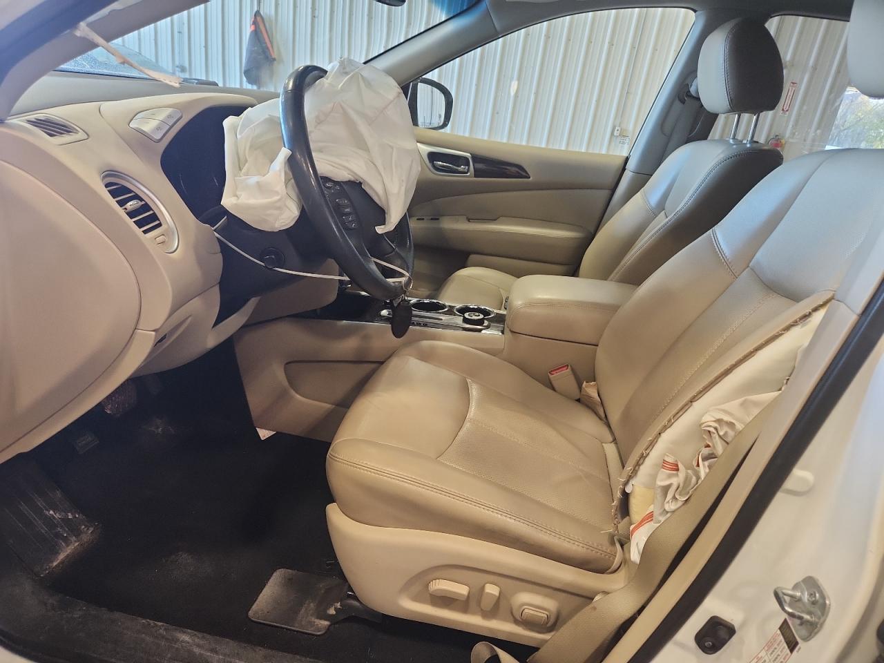 2016 NISSAN PATHFINDER