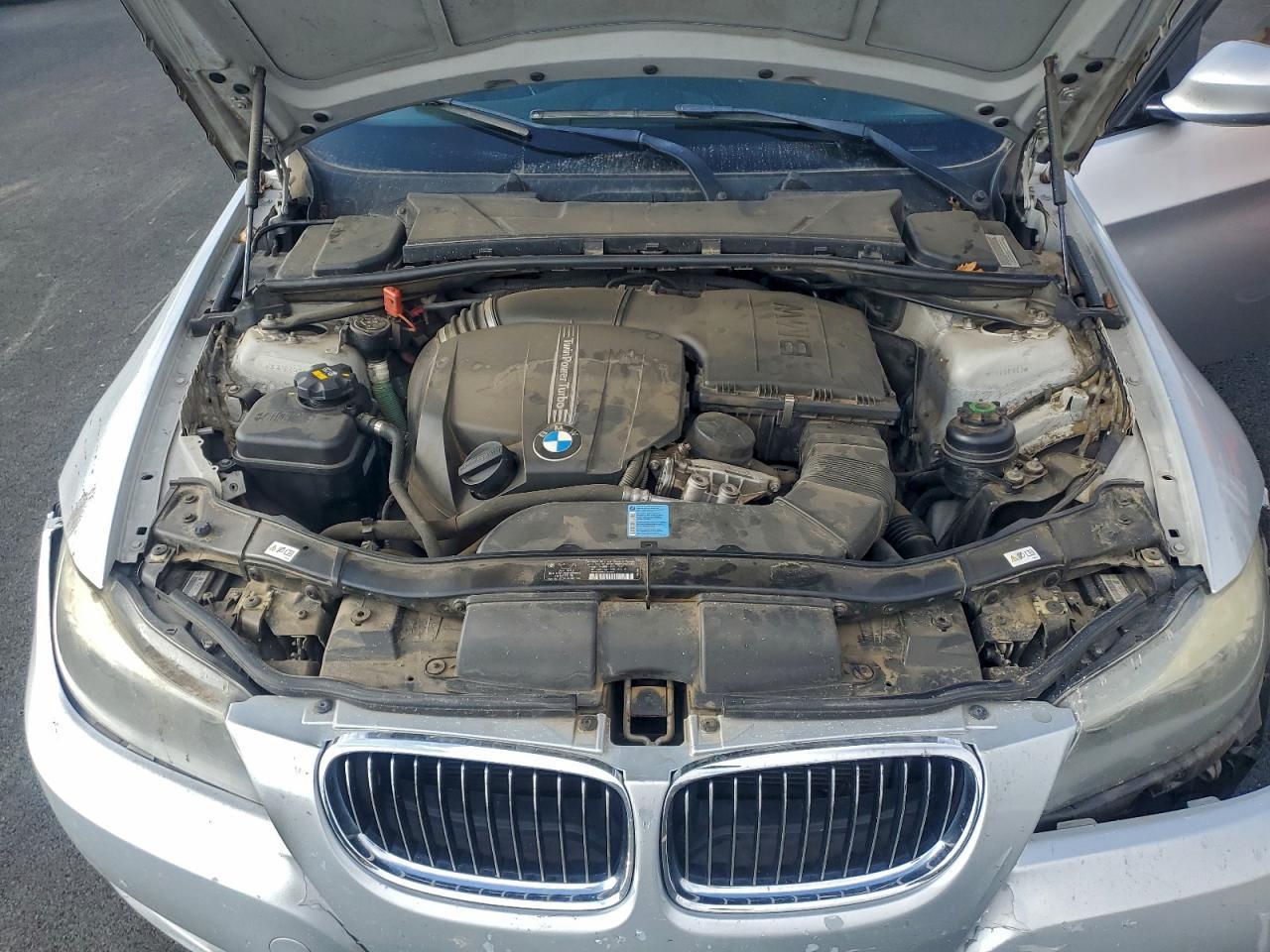 2011 BMW 3 SERIES