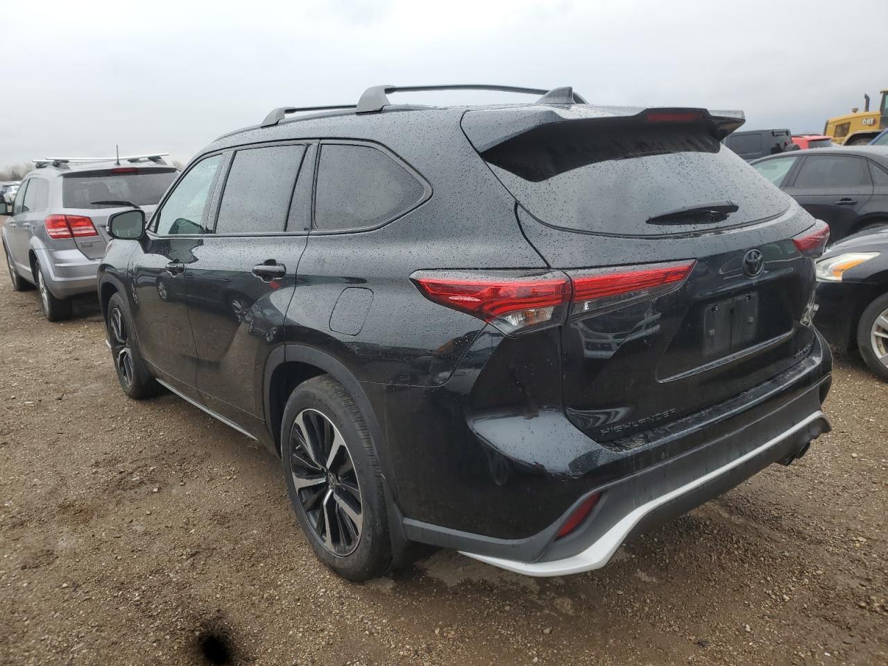 2022 TOYOTA HIGHLANDER