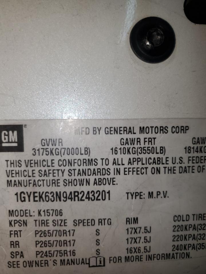 2004 CADILLAC ESCALADE