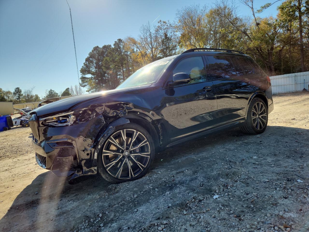 2021 BMW X7
