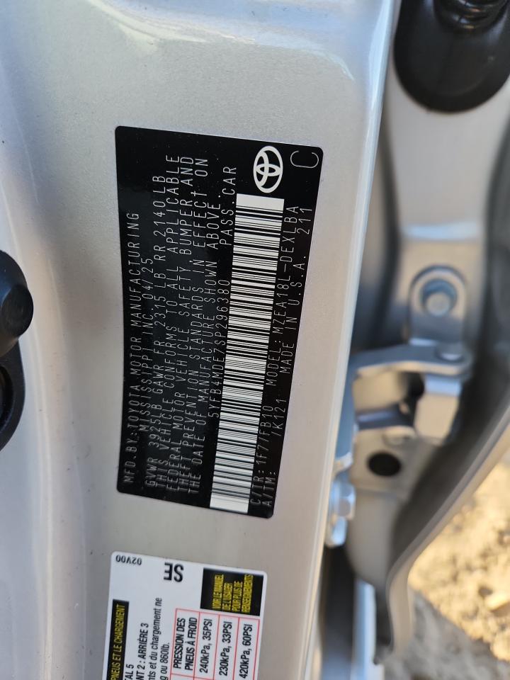 2025 TOYOTA COROLLA