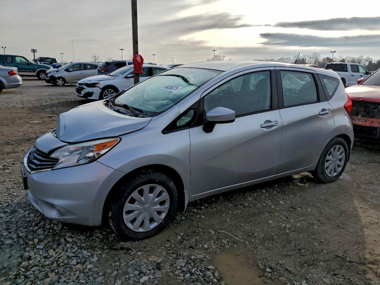 2016 NISSAN Versa Note